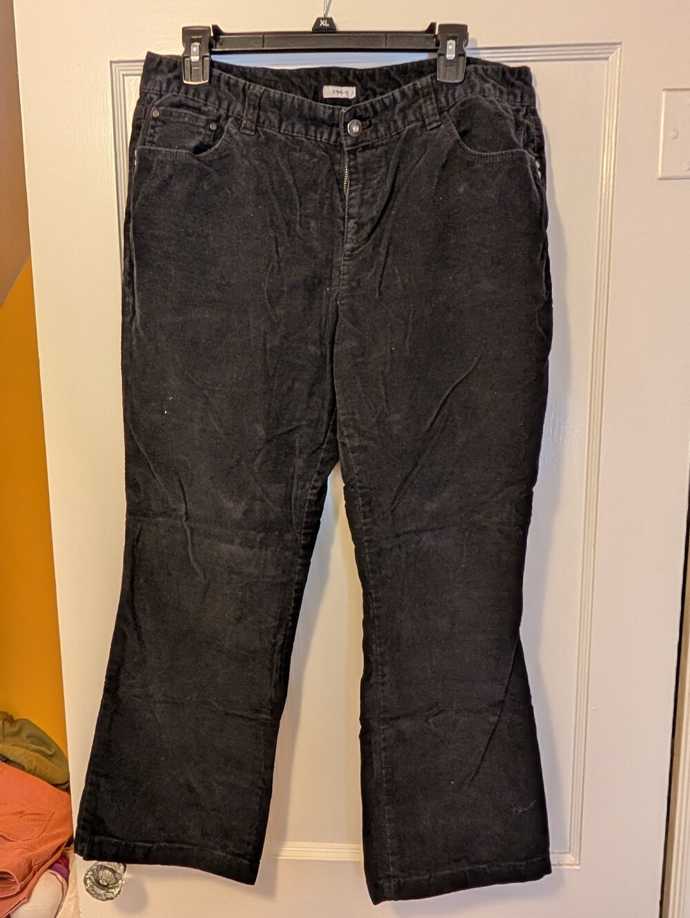 Liz Claiborne Petite Black Stretch Corduroy Pants Size 14P Straight Leg